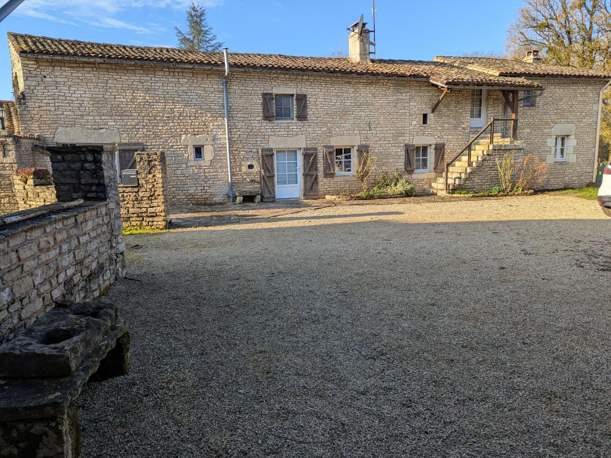 La Maison Du Petit Lac Messe Экстерьер фото